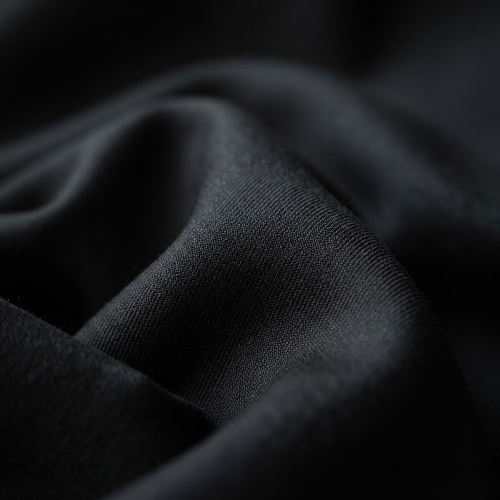 The black fabric, up close